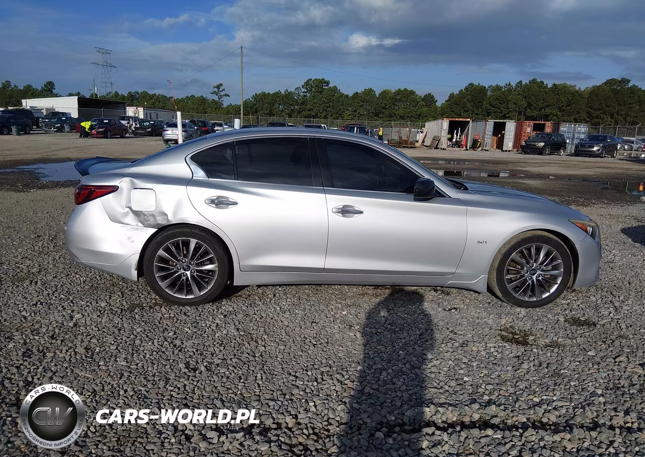 2018 Infiniti Q50 3.0T Luxe VIN:JN1EV7AP0JM364072 - 13
