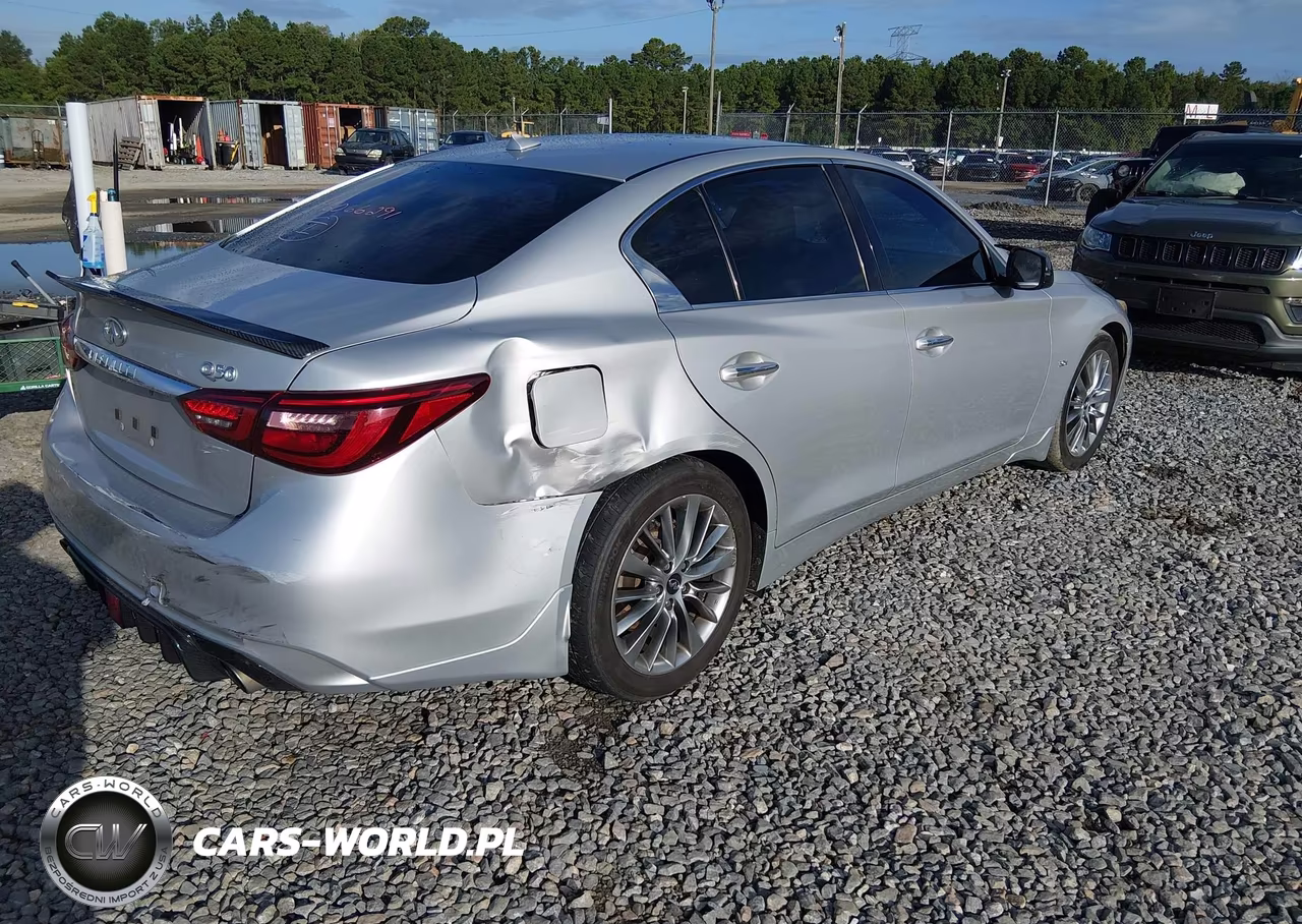 2018 Infiniti Q50 3.0T Luxe VIN:JN1EV7AP0JM364072 - 4