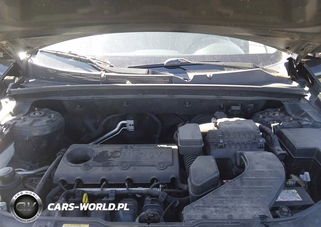 2011 Kia Sorento Lx VIN:5XYKTCA11BG081838 - 10