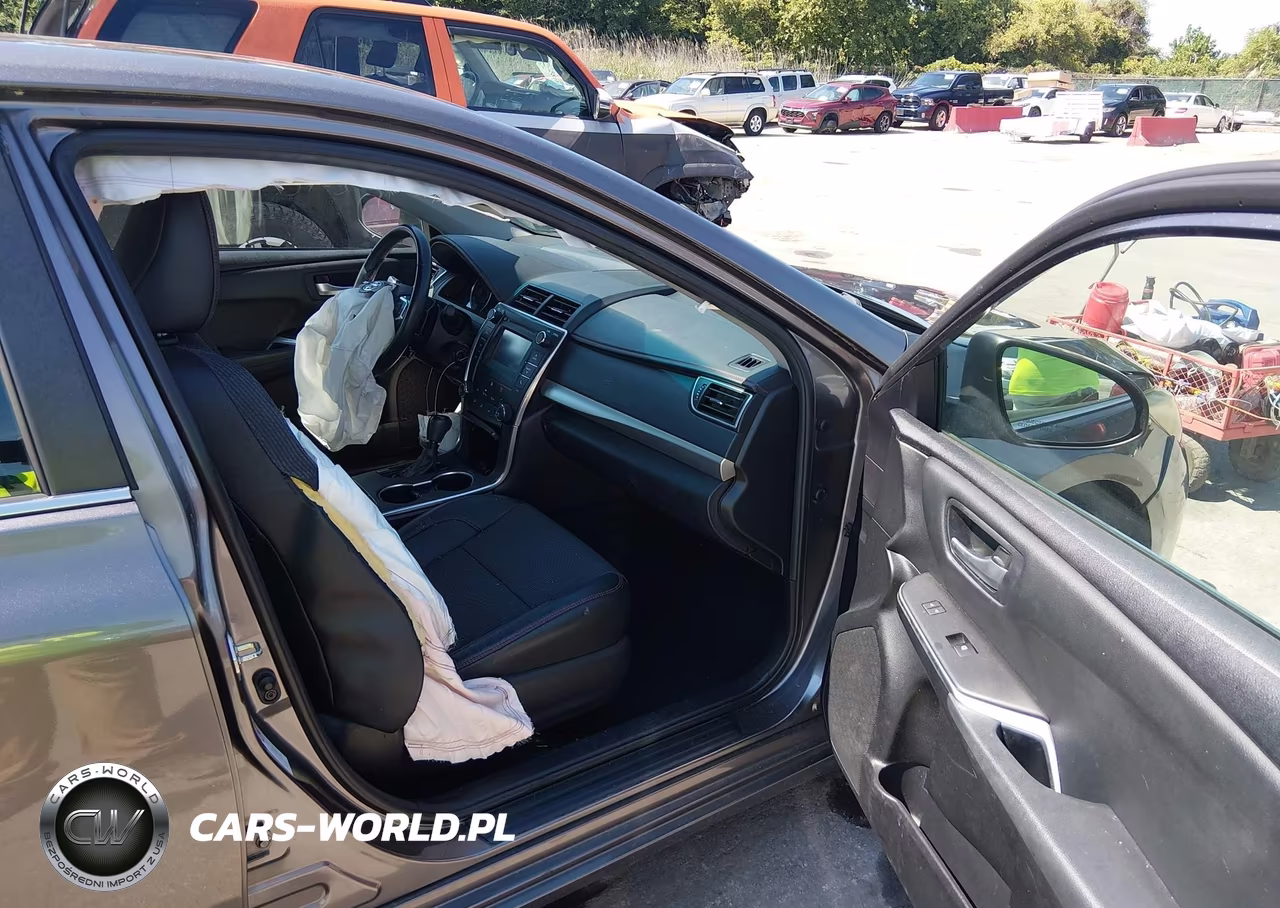 2016 Toyota Camry Se VIN:4T1BF1FK6GU123838 - 5