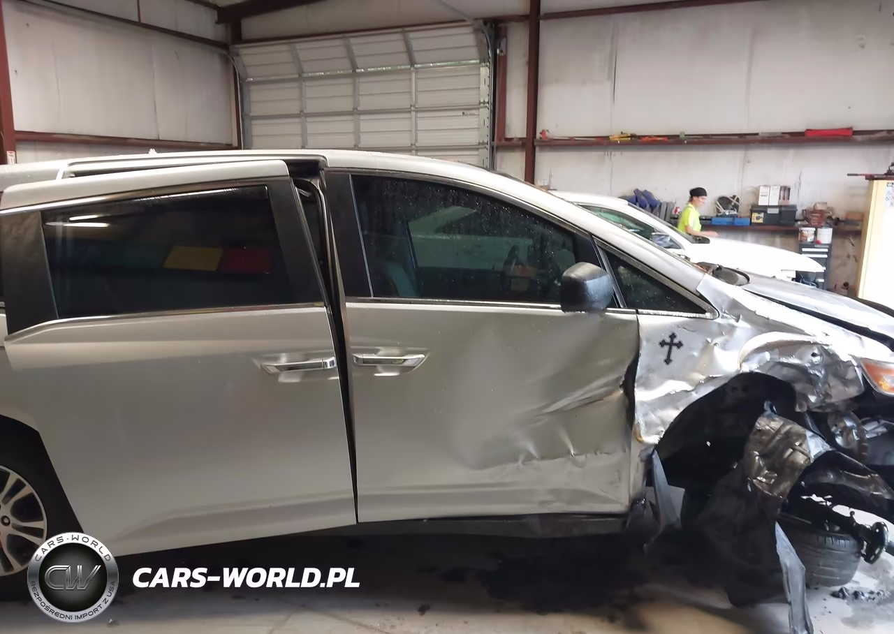 2011 Honda Odyssey Ex-L VIN:5FNRL5H65BB098161 - 6