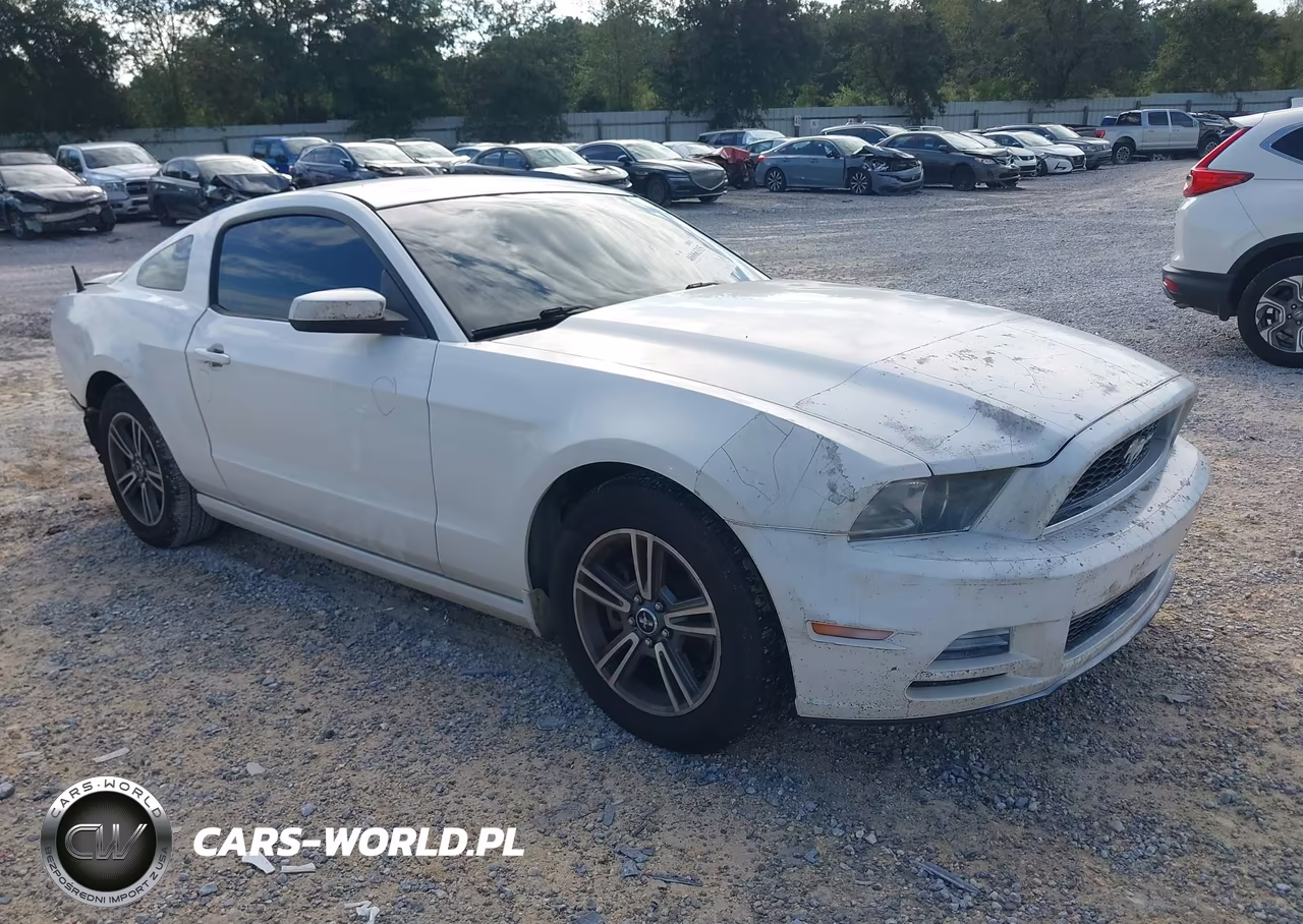 2013 Ford Mustang V6 Premium
