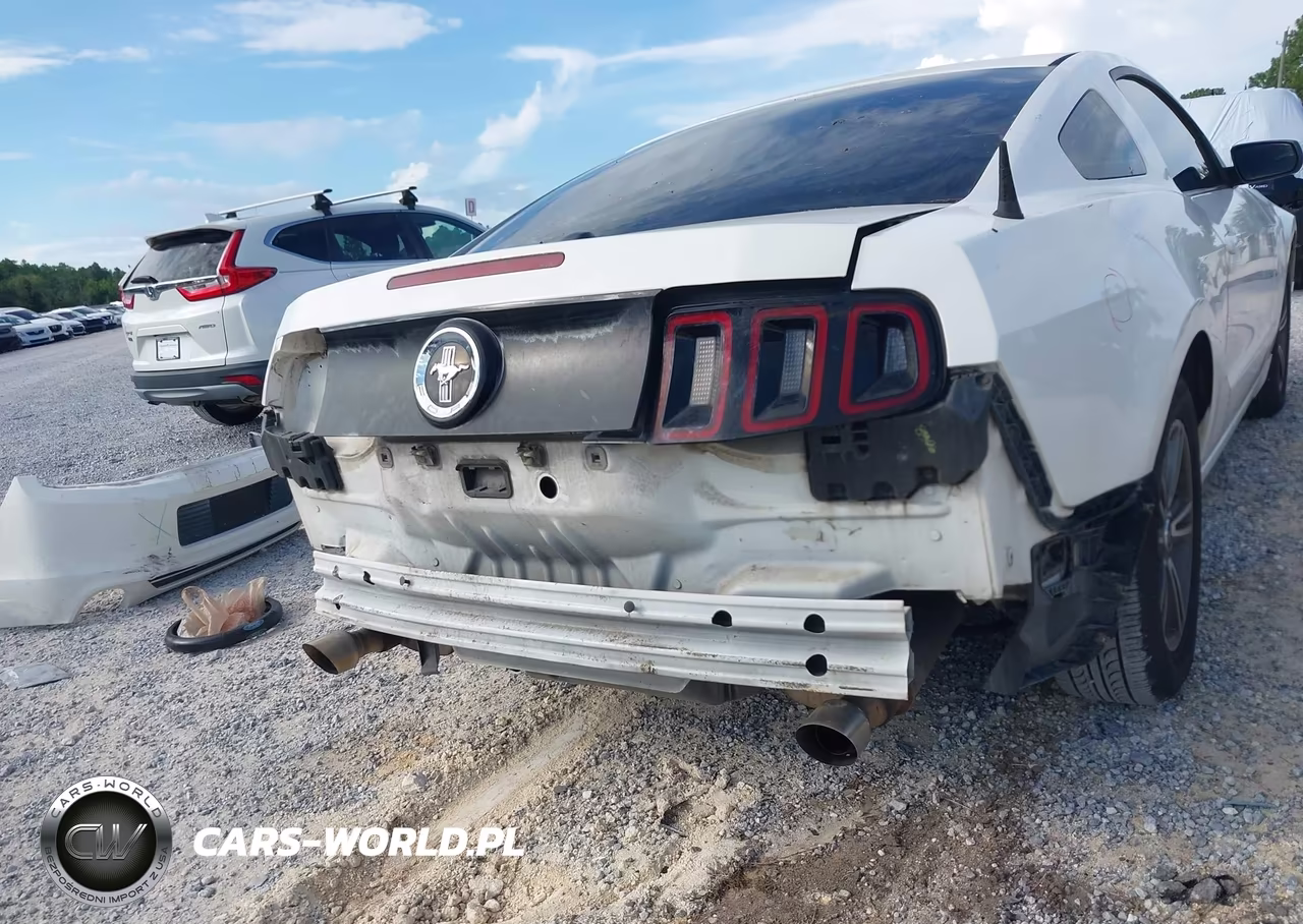 2013 Ford Mustang V6 Premium VIN:1ZVBP8AM8D5233781 - 20