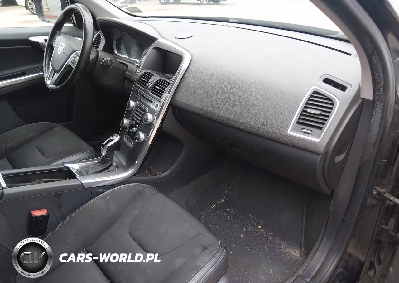 2016 Volvo Xc60 T5 Drive-E VIN:YV440MDJ4G2918387 - 5