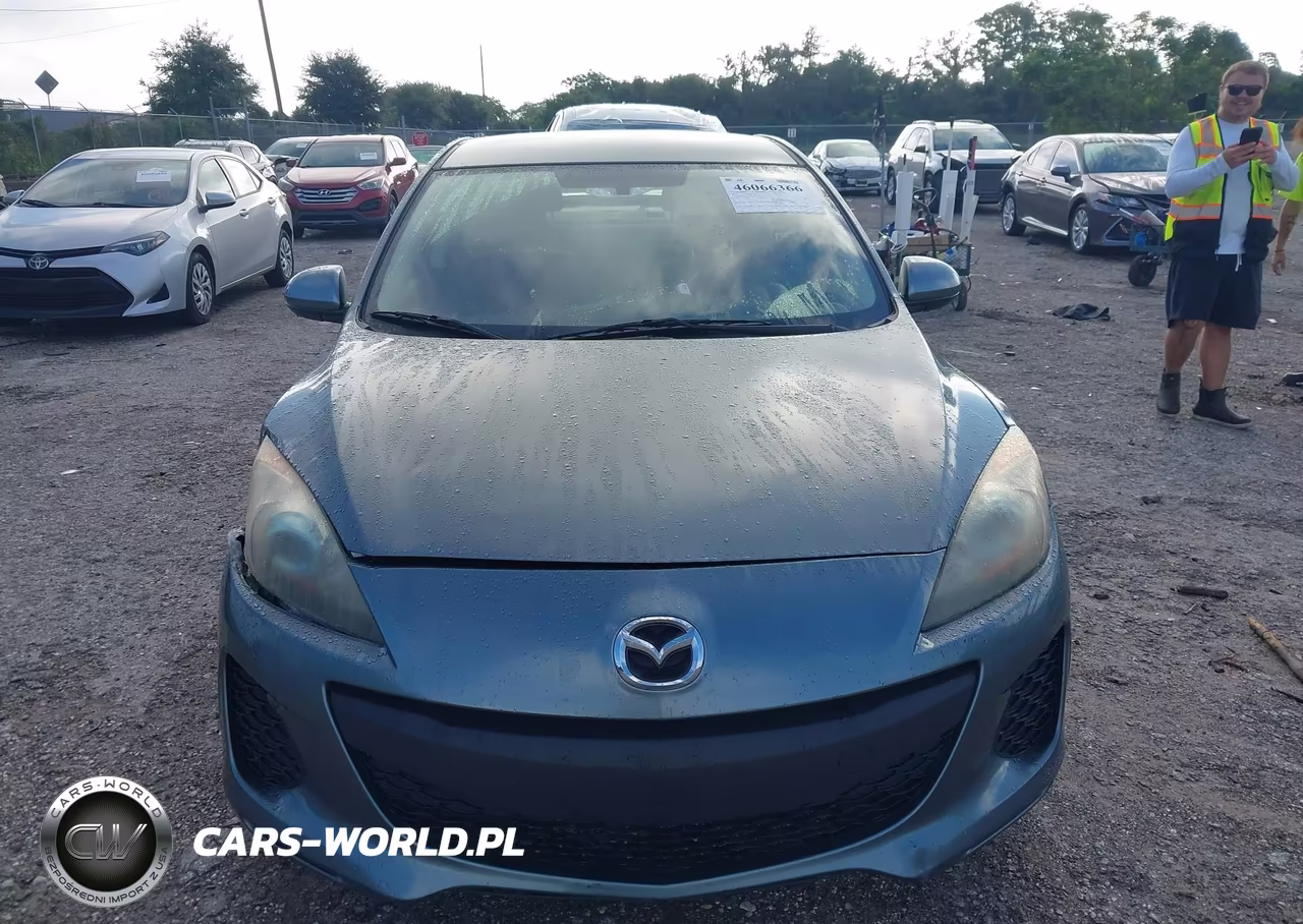 2013 Mazda Mazda3 I Sport VIN:JM1BL1U75D1715756 - 12