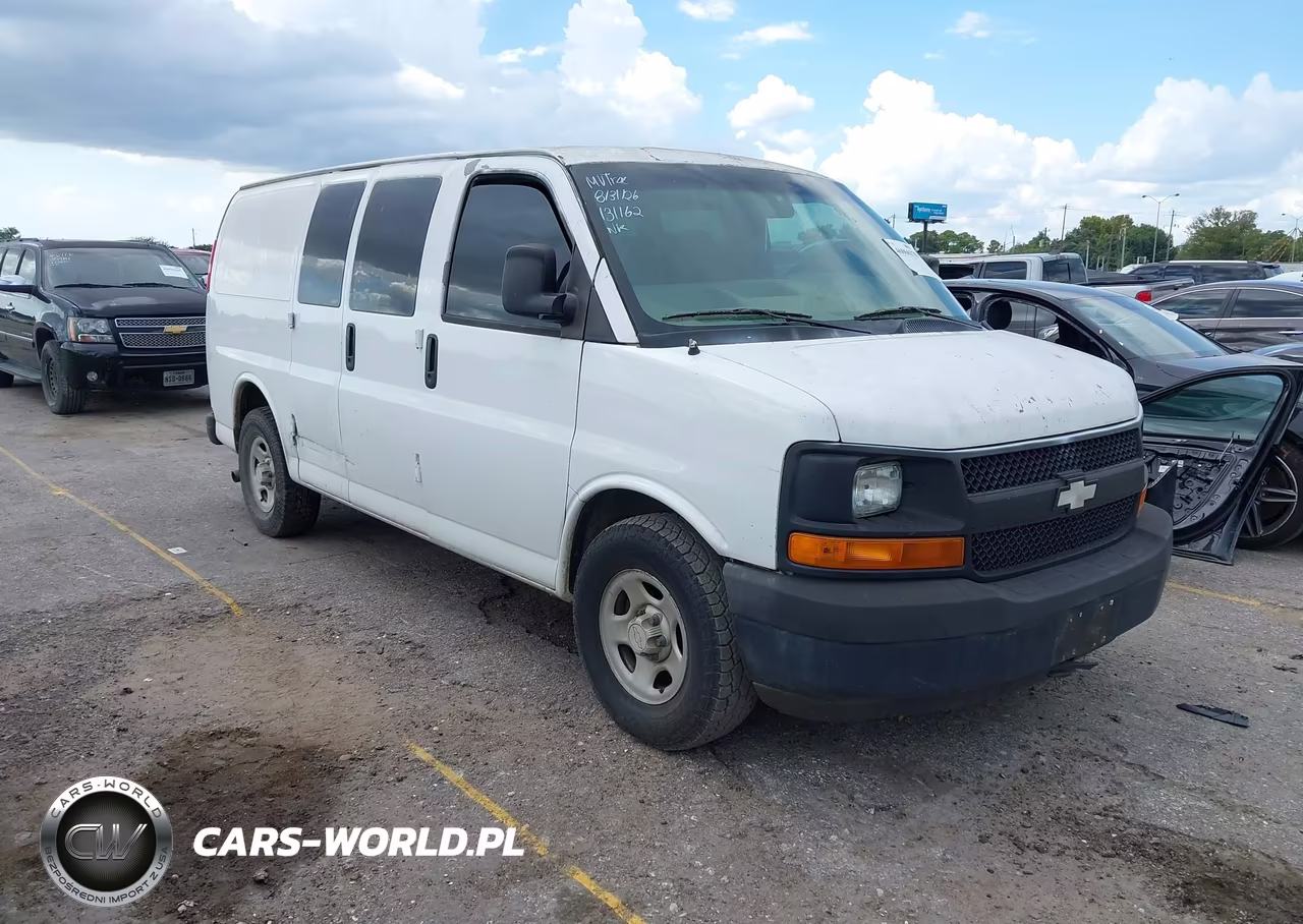 2008 Chevrolet Express Work Van – zdjęcie 1 z 10