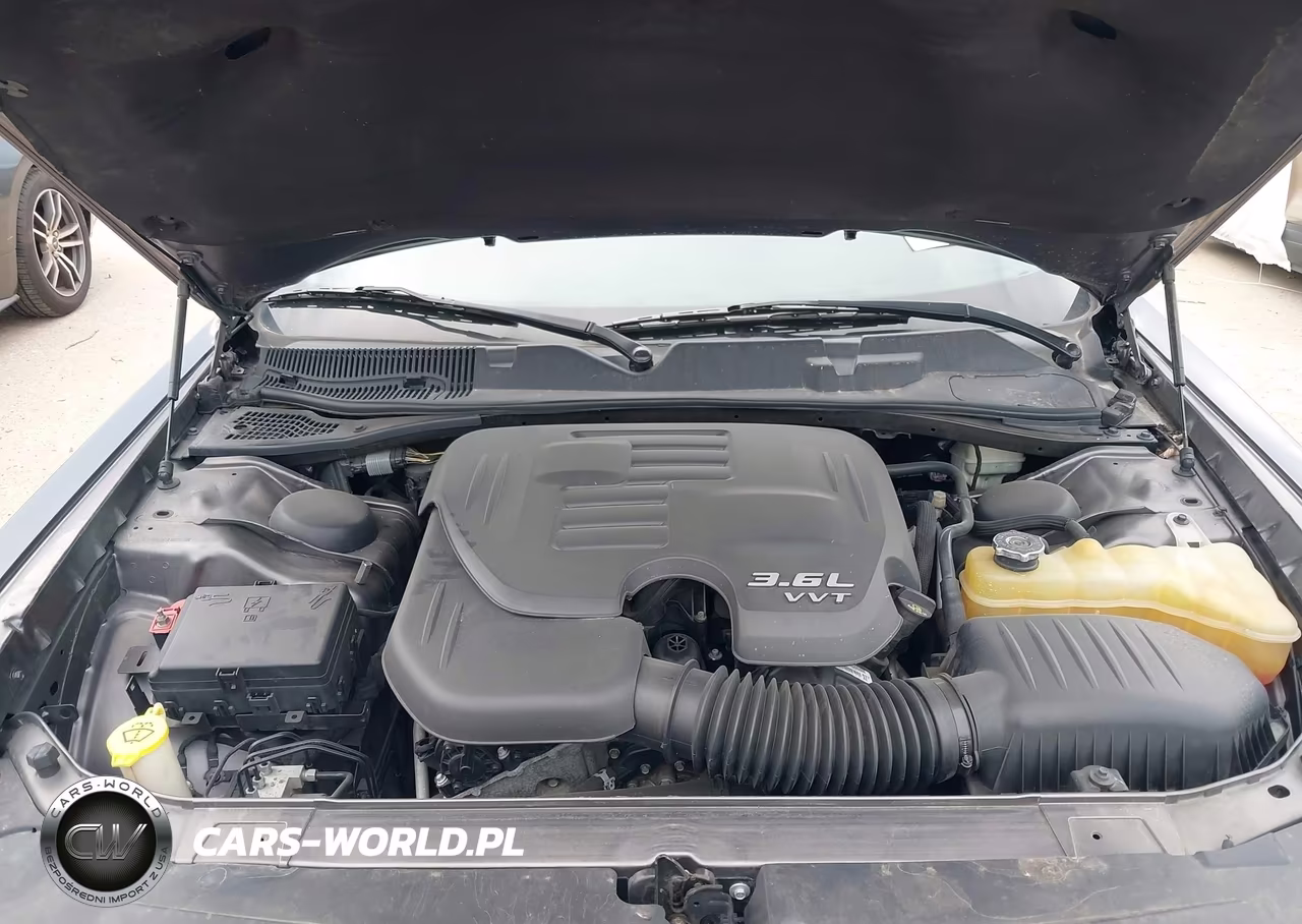 2015 Dodge Challenger Sxt VIN:2C3CDZAG9FH895210 - 10