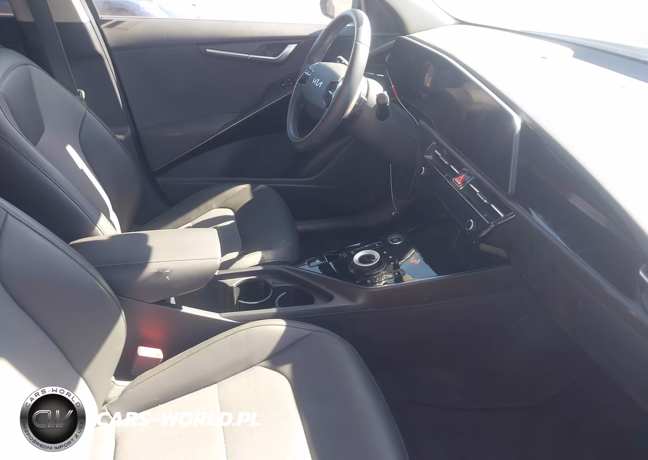 2025 Kia Niro Ev Wind VIN:KNDCR3L18S5141896 - 5