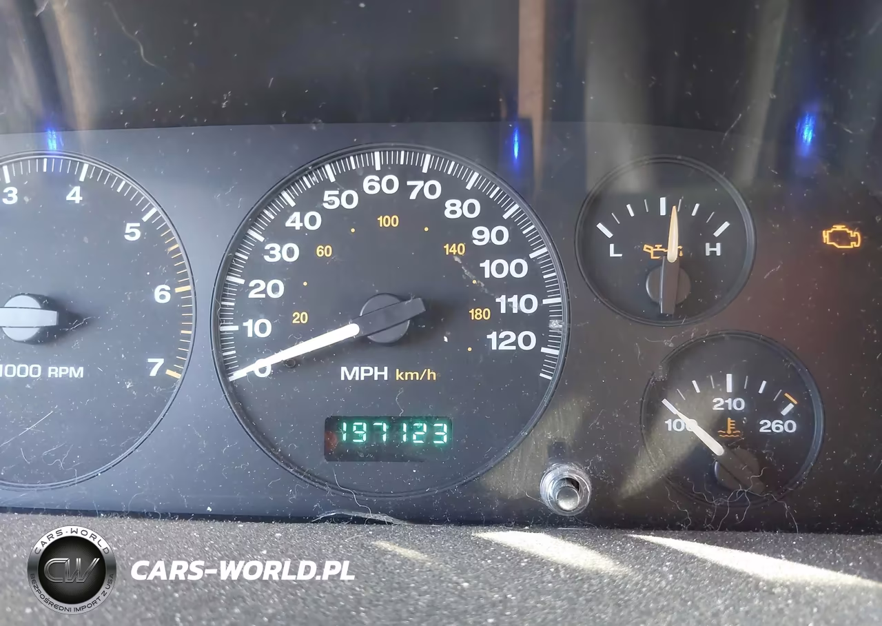 2004 Jeep Grand Cherokee Laredo VIN:1J4GW48N24C380235 - 15