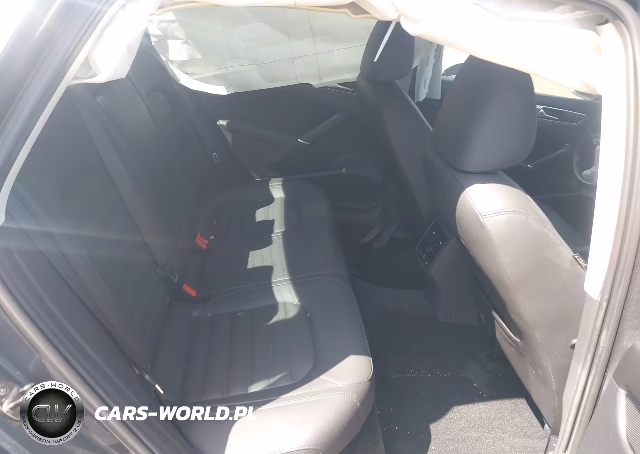 2017 Volkswagen Passat V6 Sel Premium VIN:1VWCM7A35HC036261 - 8