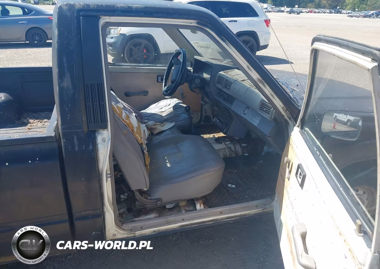 1985 Toyota Pickup 1-2 Ton Rn50 VIN:JT4RN50R1F0068448 - 5