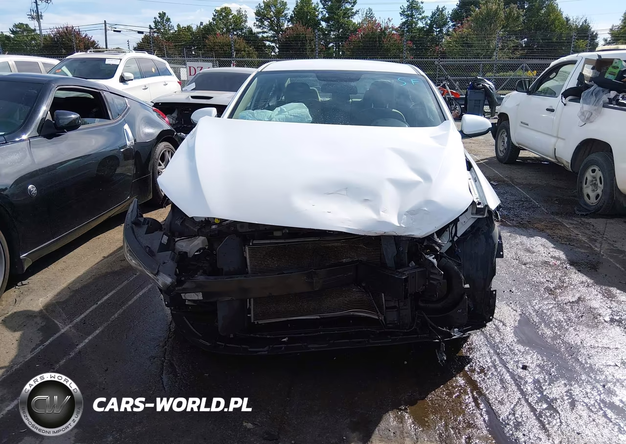2017 Hyundai Elantra Se VIN:5NPD84LF2HH136355 - 13