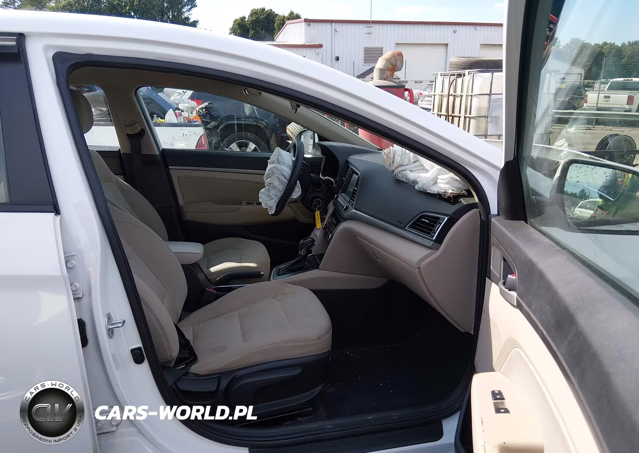 2017 Hyundai Elantra Se VIN:5NPD84LF2HH136355 - 5