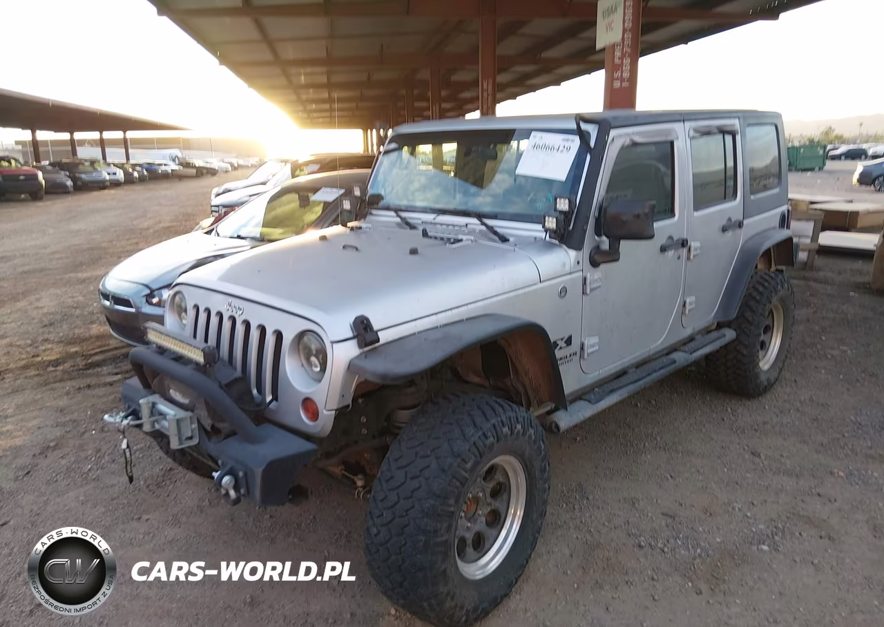 2008 Jeep Wrangler Unlimited X VIN:1J4GA39178L557128 - 2