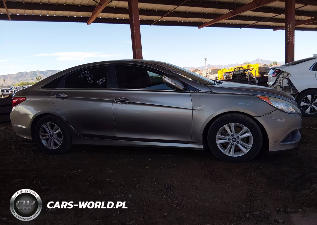 2014 Hyundai Sonata Gls VIN:5NPEB4AC7EH933050 - 13