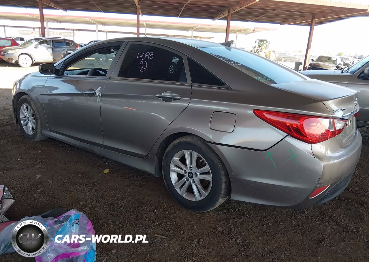2014 Hyundai Sonata Gls VIN:5NPEB4AC7EH933050 - 3