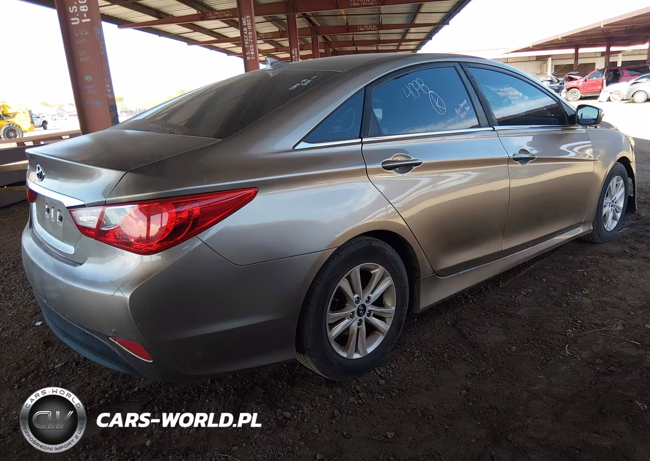 2014 Hyundai Sonata Gls VIN:5NPEB4AC7EH933050 - 4