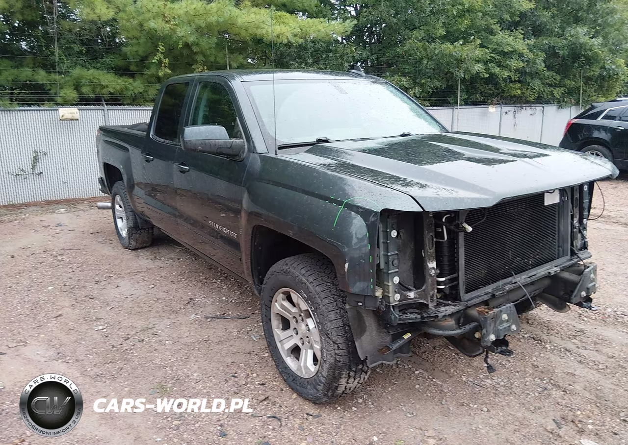 2018 Chevrolet Silverado 1500 2Lt VIN:1GCVKREC9JZ220063 - 1