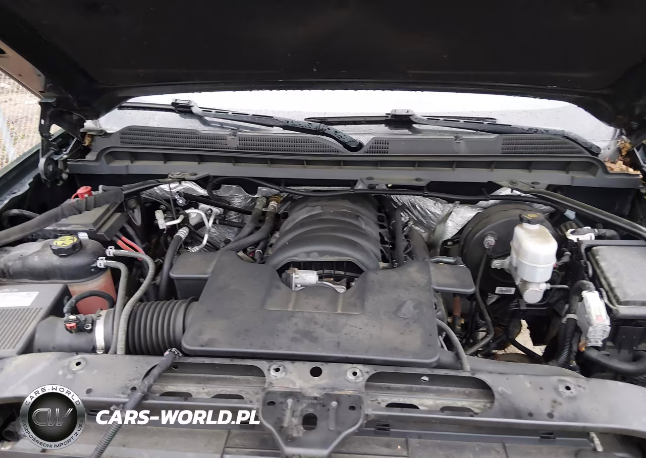 2018 Chevrolet Silverado 1500 2Lt VIN:1GCVKREC9JZ220063 - 10