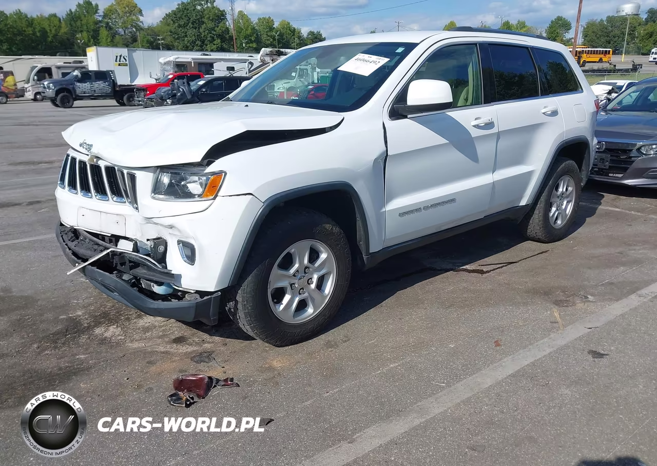 2016 Jeep Grand Cherokee Laredo VIN:1C4RJFAGXGC491026 - 2