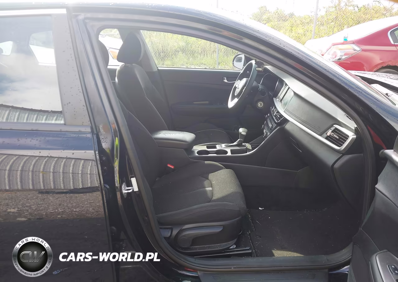 2019 Kia Optima Lx VIN:5XXGT4L33KG355331 - 5