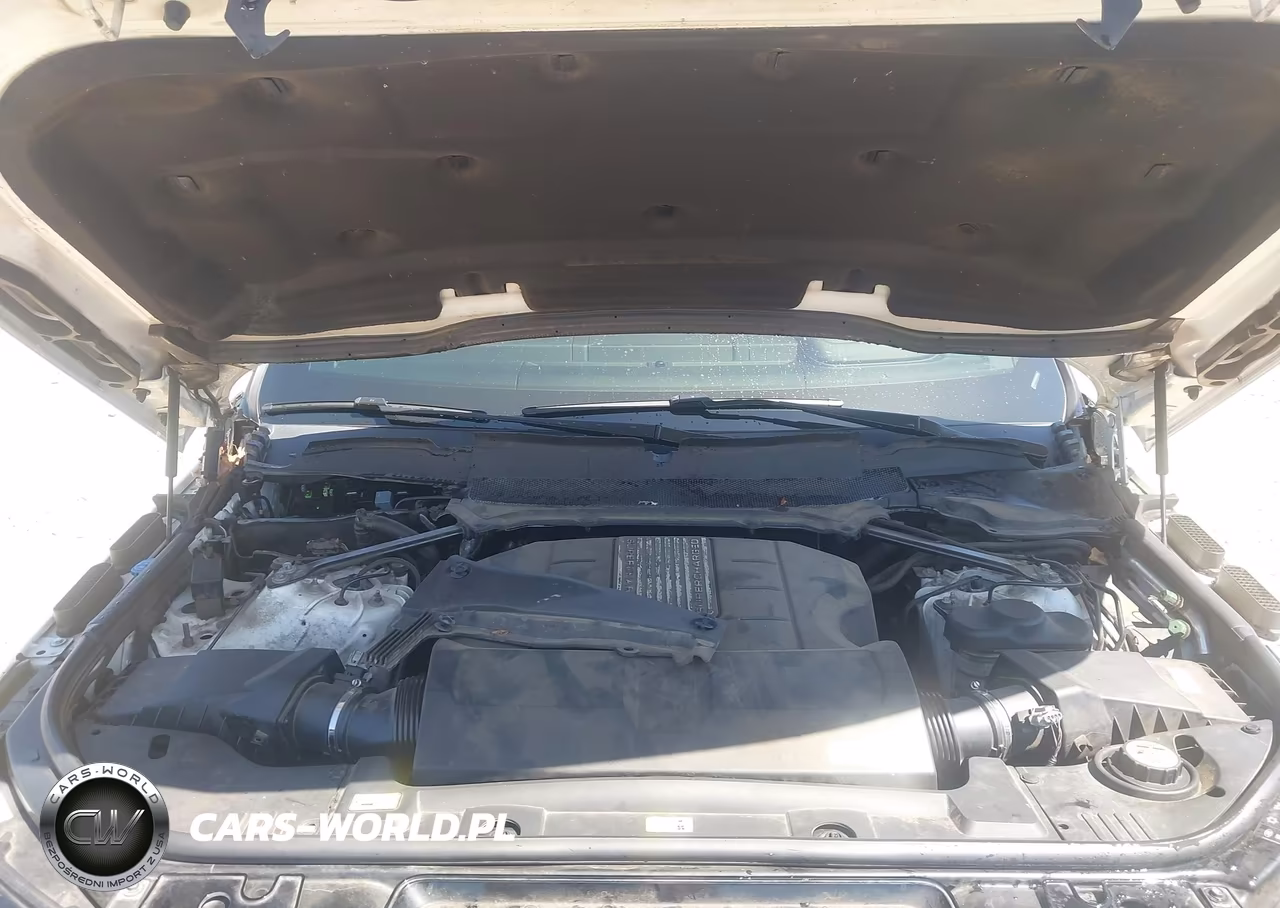 2018 Land Rover Range Rover Sport Supercharged-Supercharged Dynamic VIN:SALWR2RE9JA183042 - 10