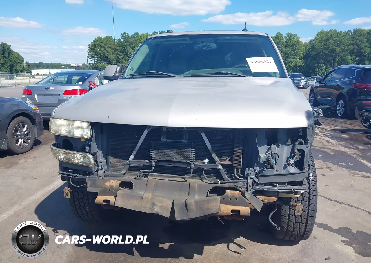 2005 Chevrolet Tahoe Lt VIN:1GNEC13TX5R100495 - 13