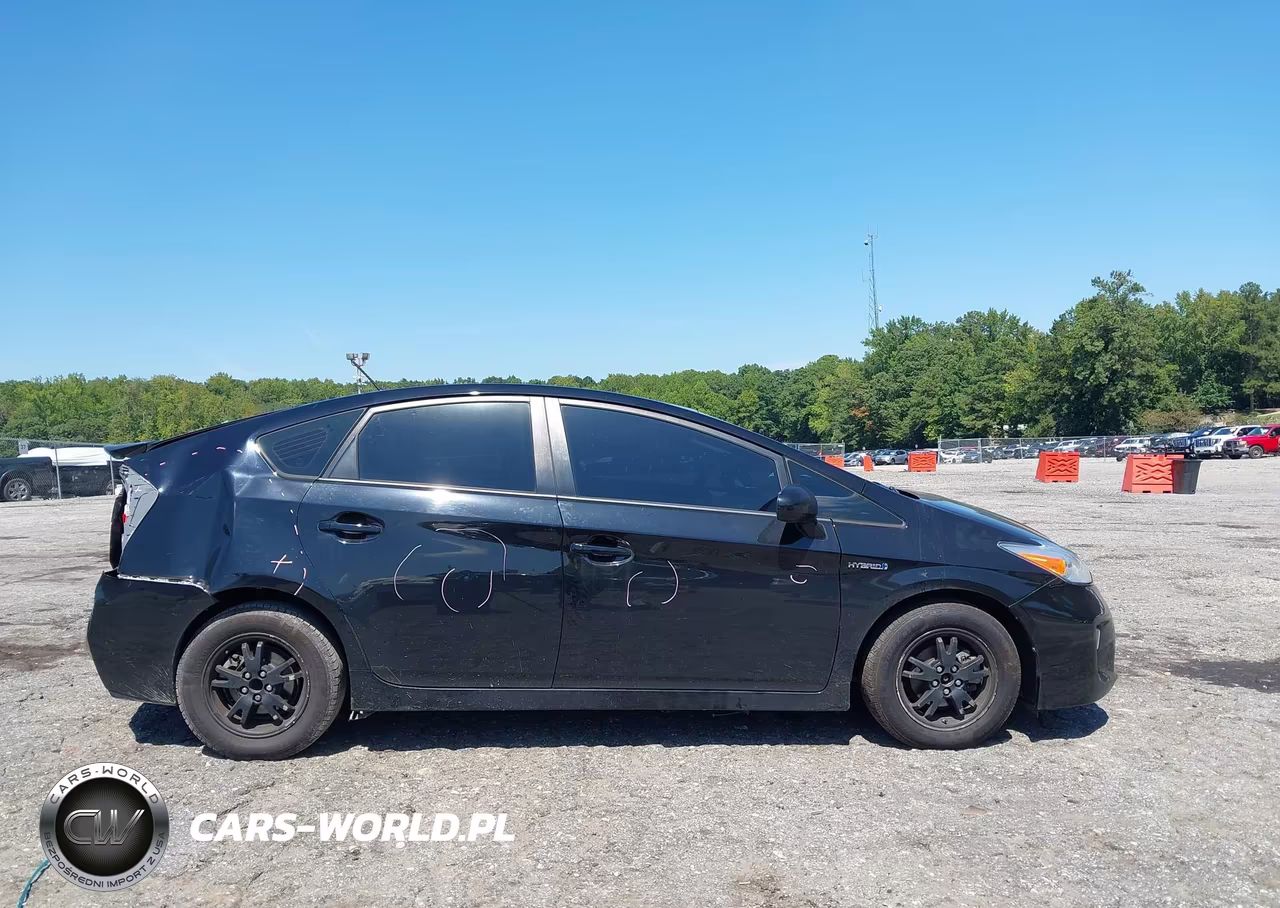 2014 Toyota Prius Four VIN:JTDKN3DU4E0373445 - 13