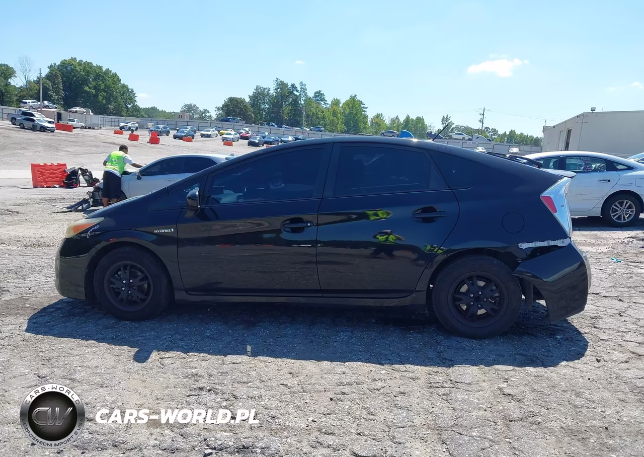 2014 Toyota Prius Four VIN:JTDKN3DU4E0373445 - 14