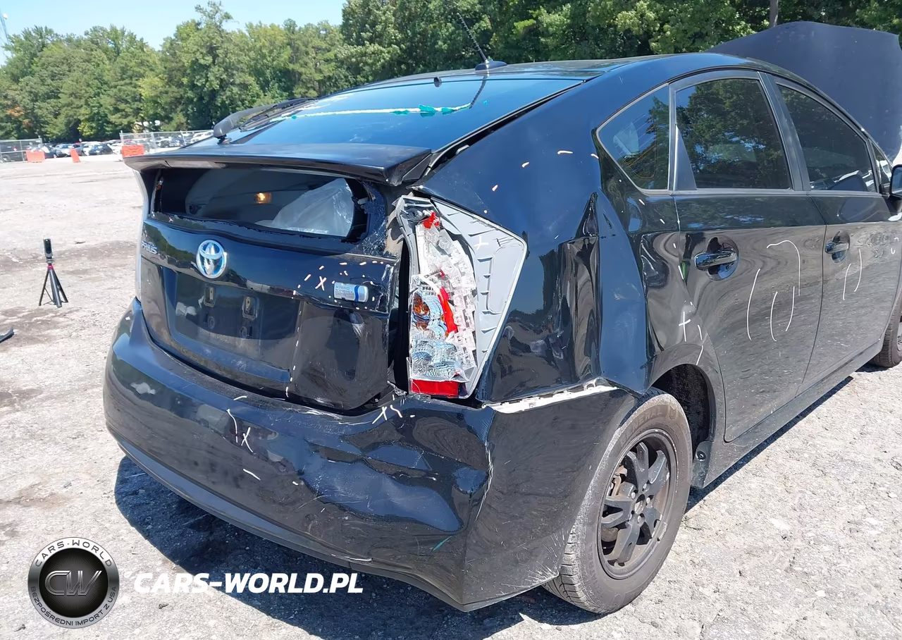 2014 Toyota Prius Four VIN:JTDKN3DU4E0373445 - 6