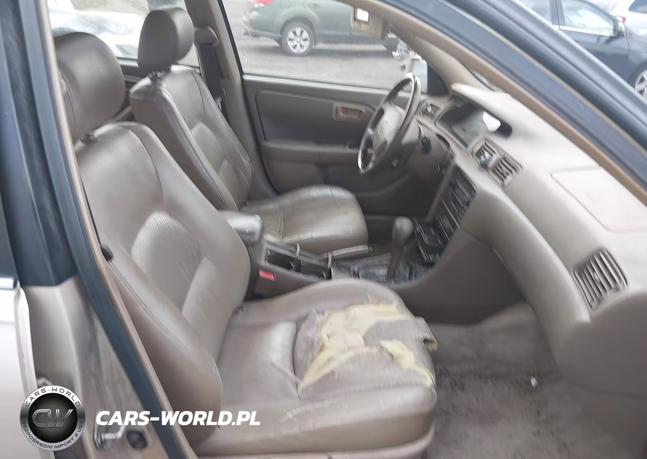 2001 Toyota Camry Le V6 VIN:JT2BF28K910314068 - 5