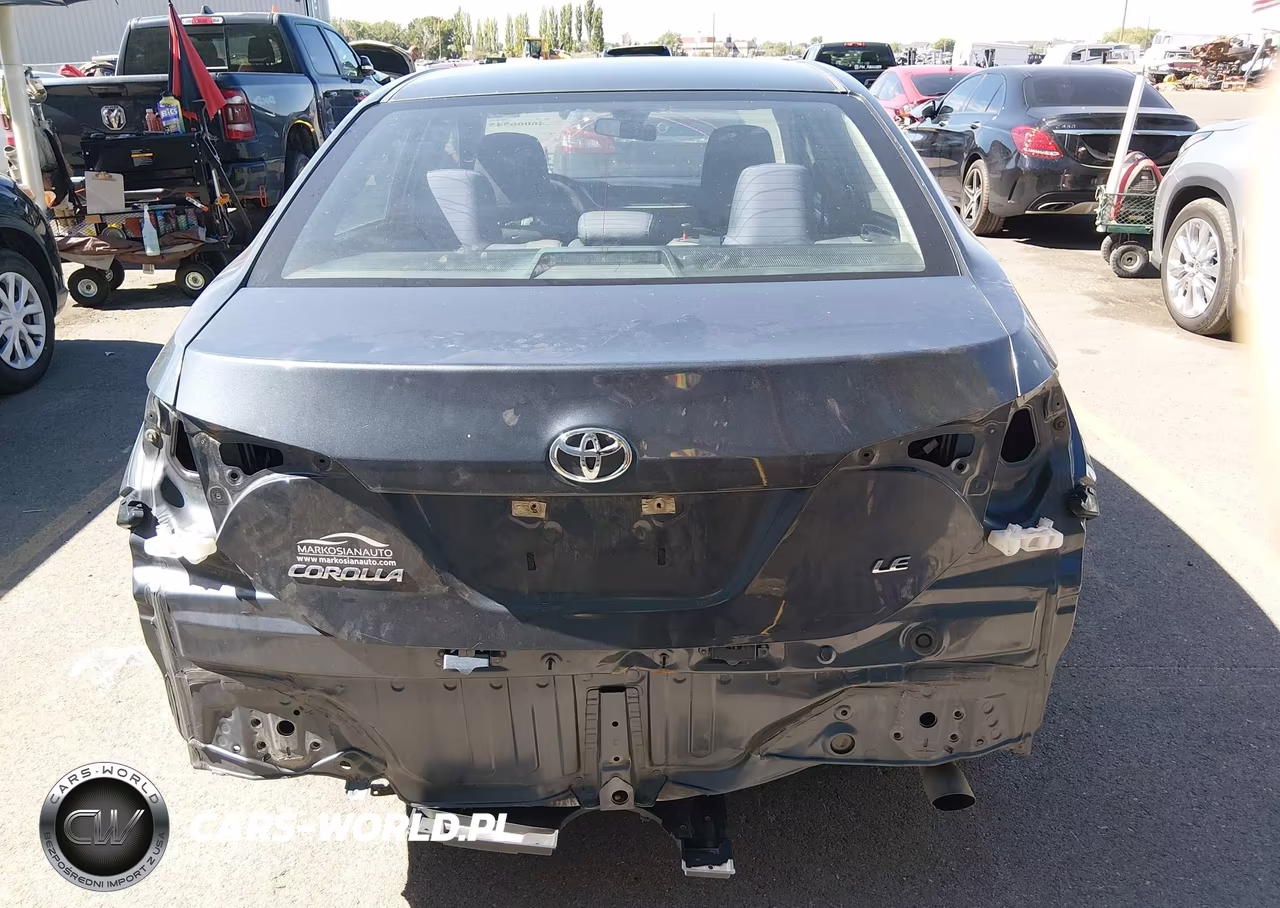 2019 Toyota Corolla Le VIN:5YFBURHE9KP887799 - 16