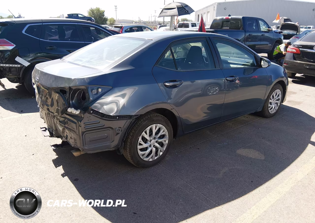 2019 Toyota Corolla Le VIN:5YFBURHE9KP887799 - 4