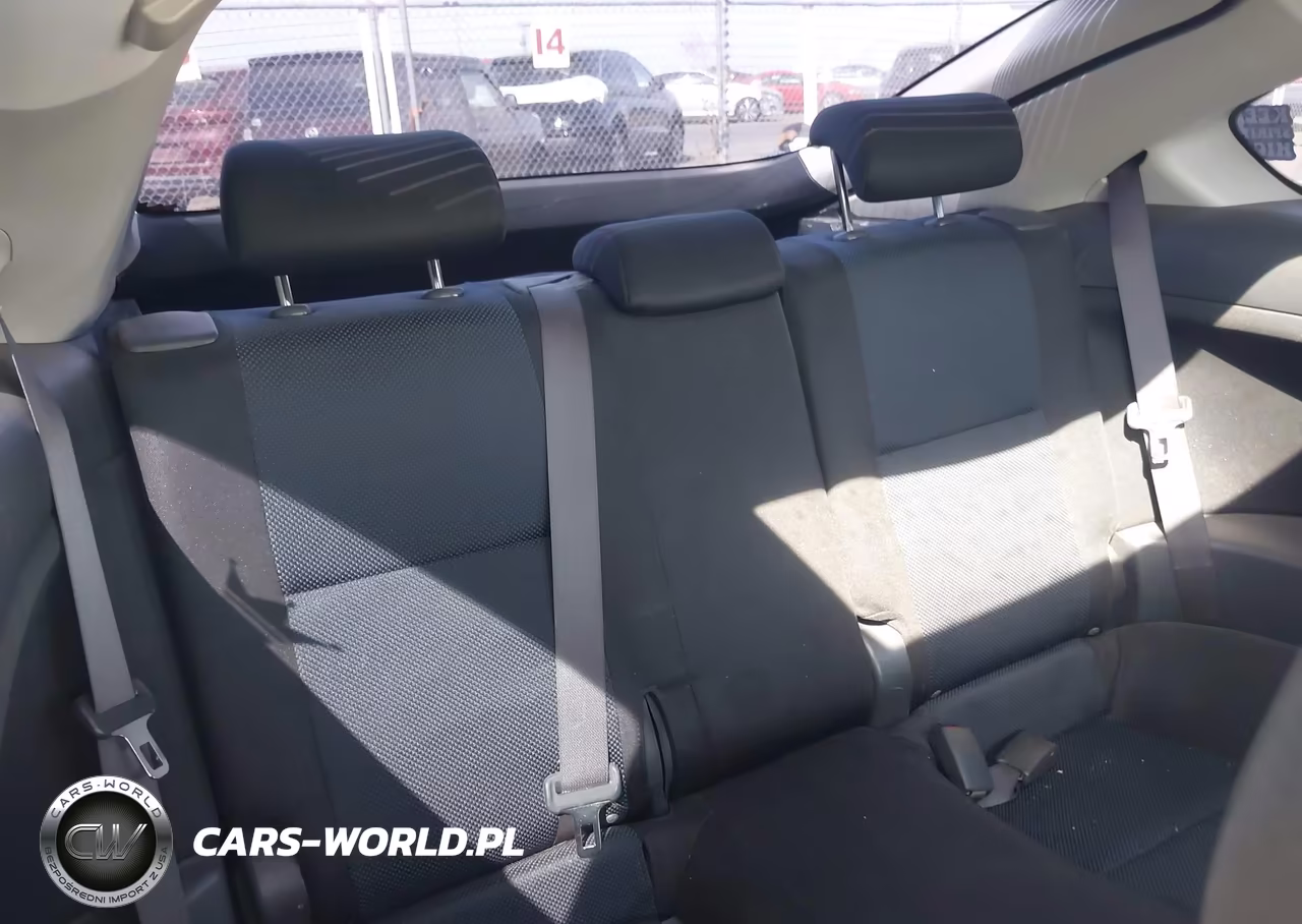 2006 Scion Tc VIN:JTKDE177460105427 - 8