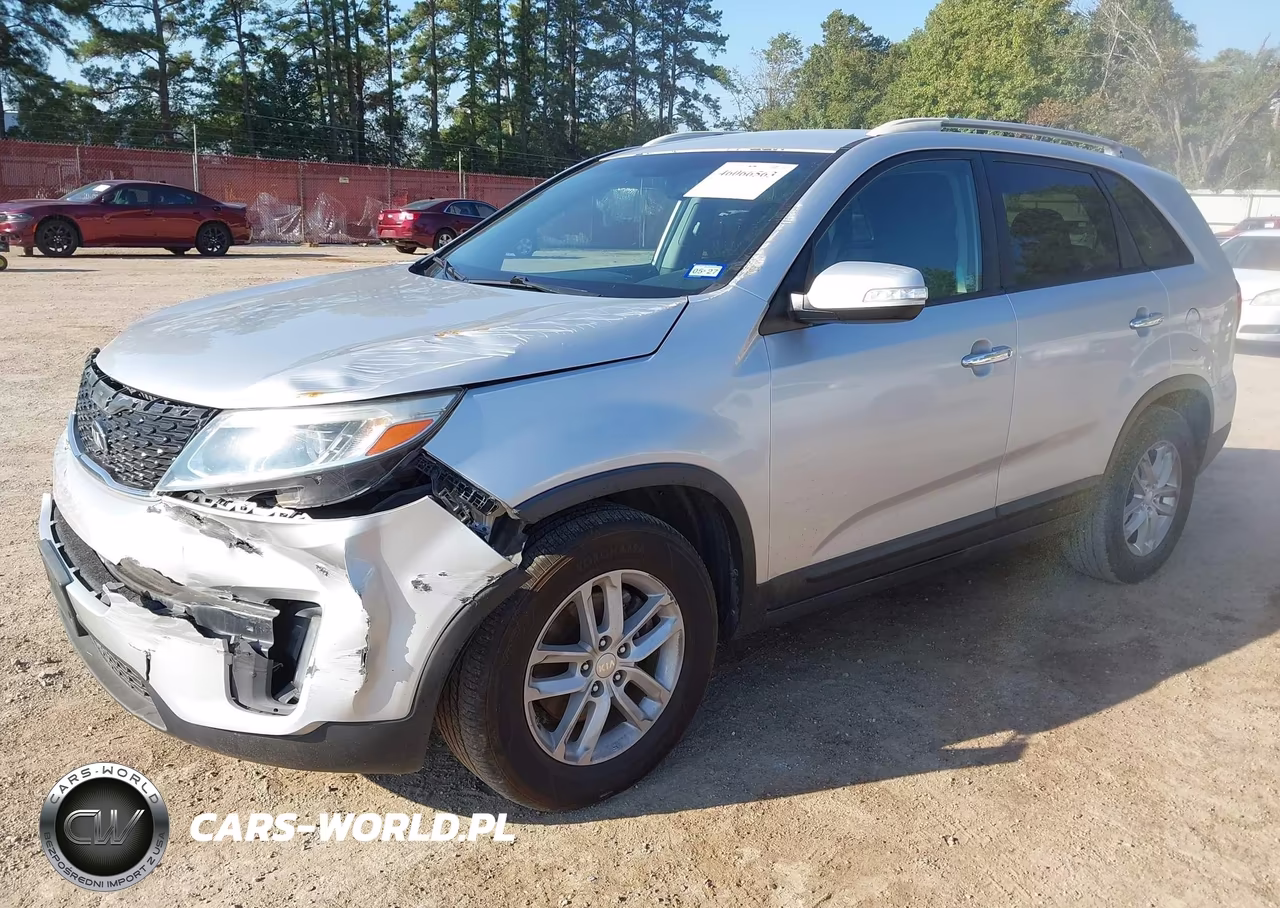 2015 Kia Sorento Lx VIN:5XYKT3A65FG584175 - 2