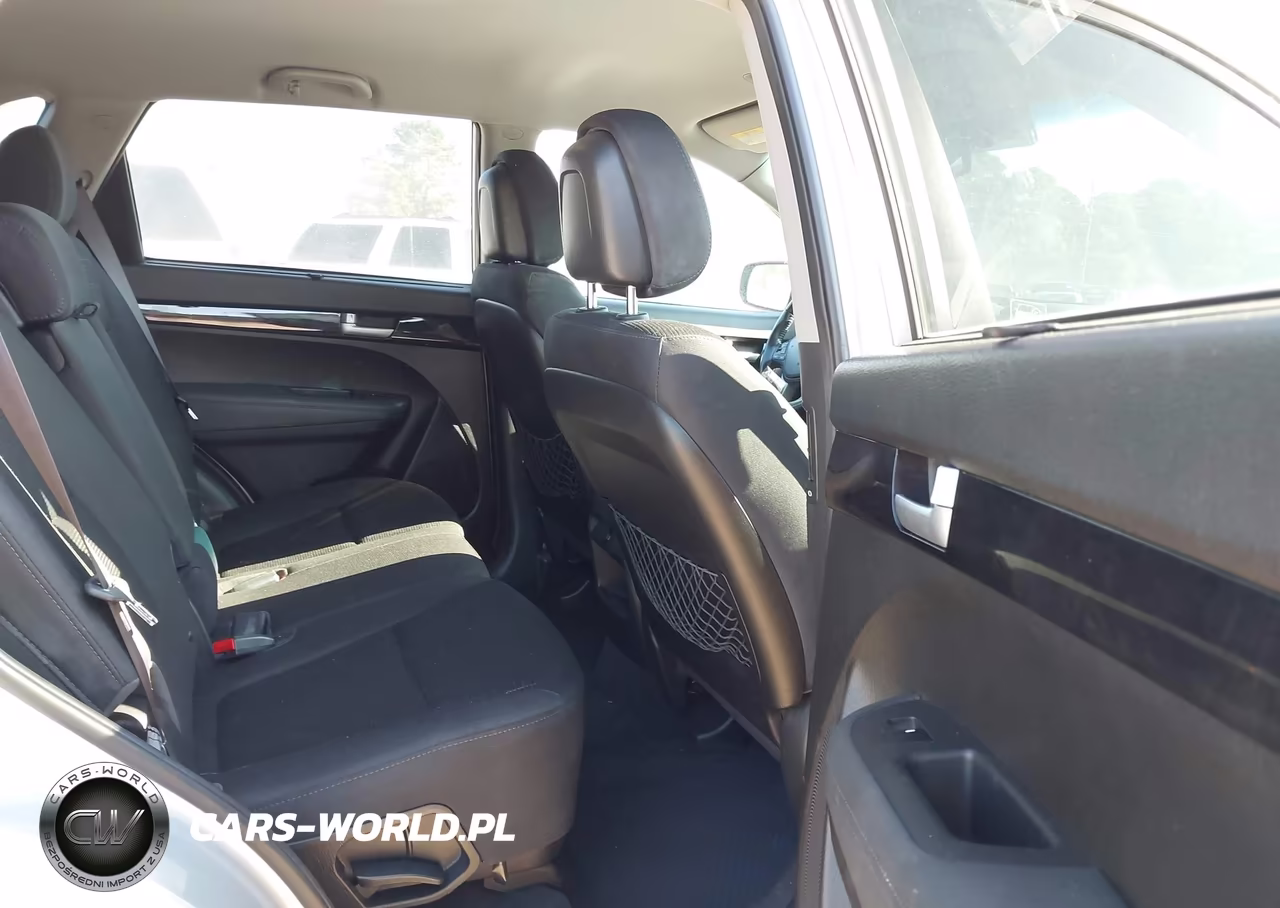 2015 Kia Sorento Lx VIN:5XYKT3A65FG584175 - 8