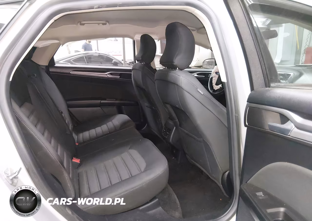 2018 Ford Fusion Hybrid Se VIN:3FA6P0LU6JR131462 - 8