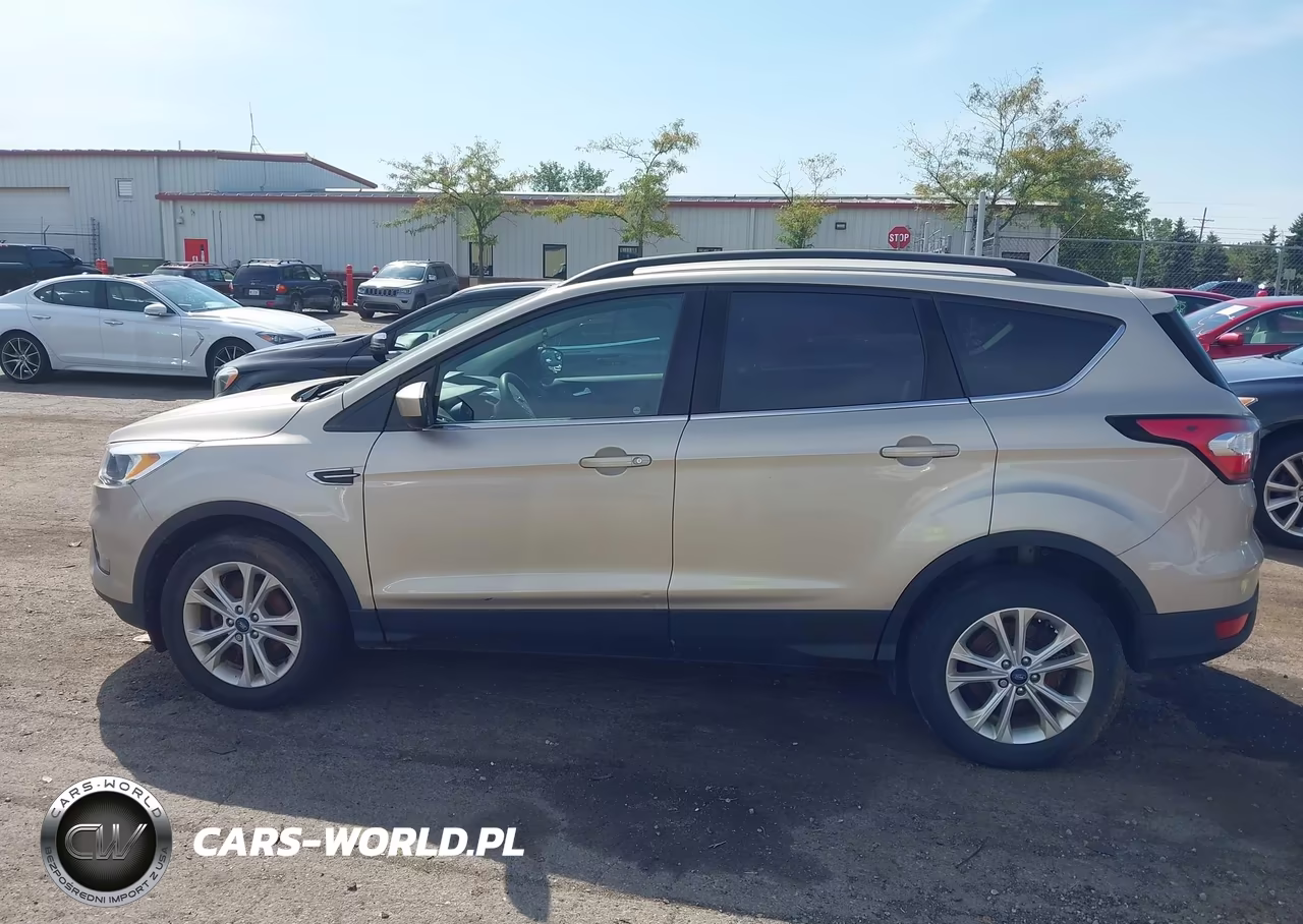2018 Ford Escape Se VIN:1FMCU0GD5JUC69563 - 14