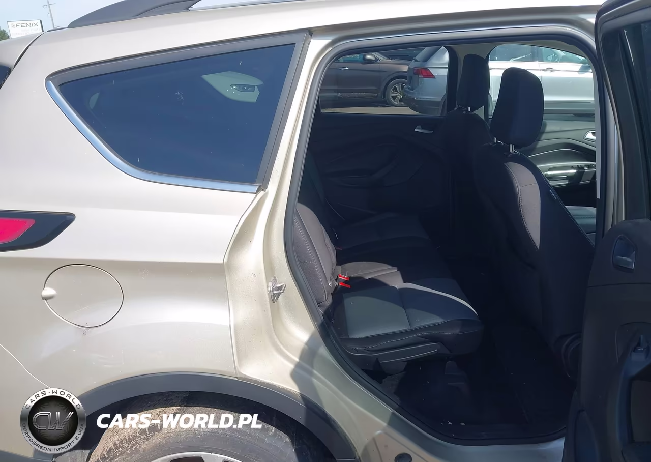 2018 Ford Escape Se VIN:1FMCU0GD5JUC69563 - 8