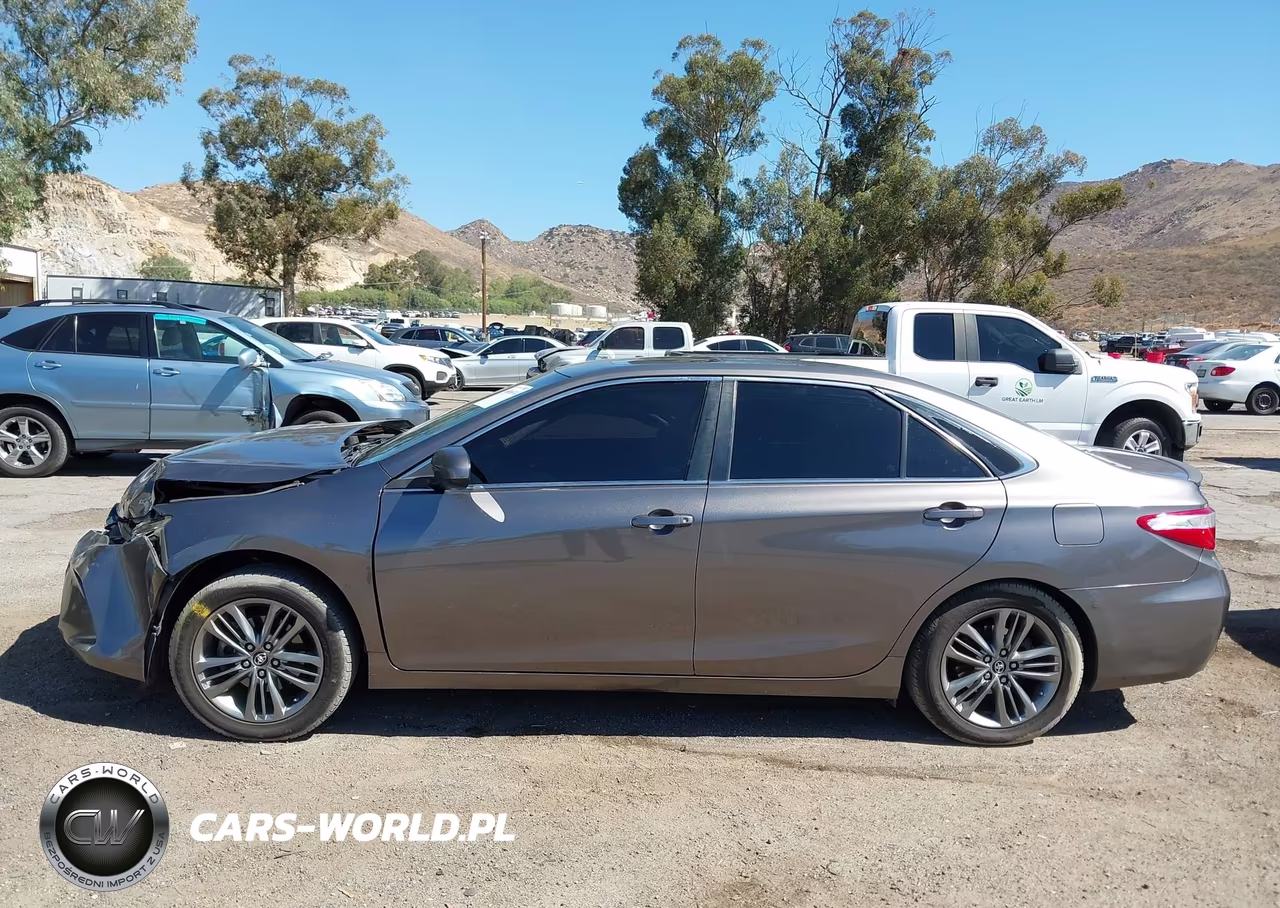 2017 Toyota Camry Se VIN:4T1BF1FK7HU352840 - 14