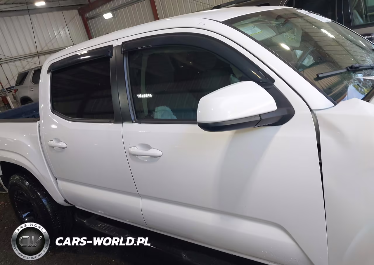 2017 Toyota Tacoma Sr VIN:5TFAX5GN6HX103179 - 14