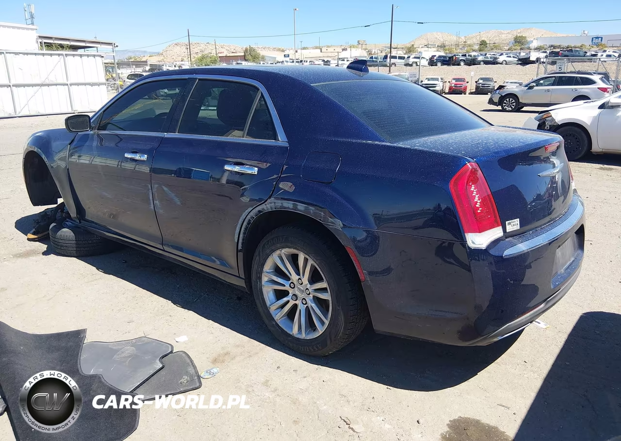 2016 Chrysler 300C VIN:2C3CCAEG3GH189981 - 3
