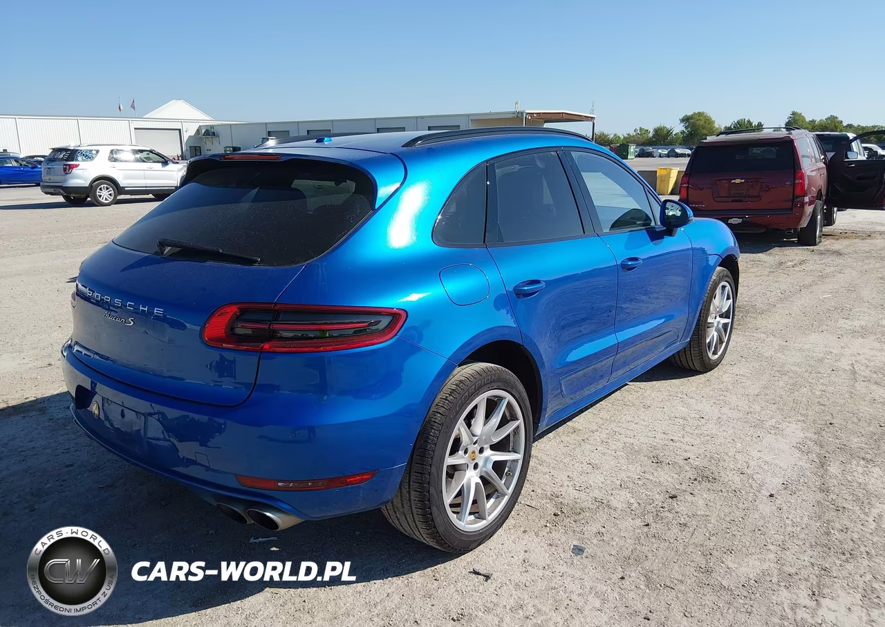 2017 Porsche Macan S VIN:WP1AB2A53HLB11672 - 4