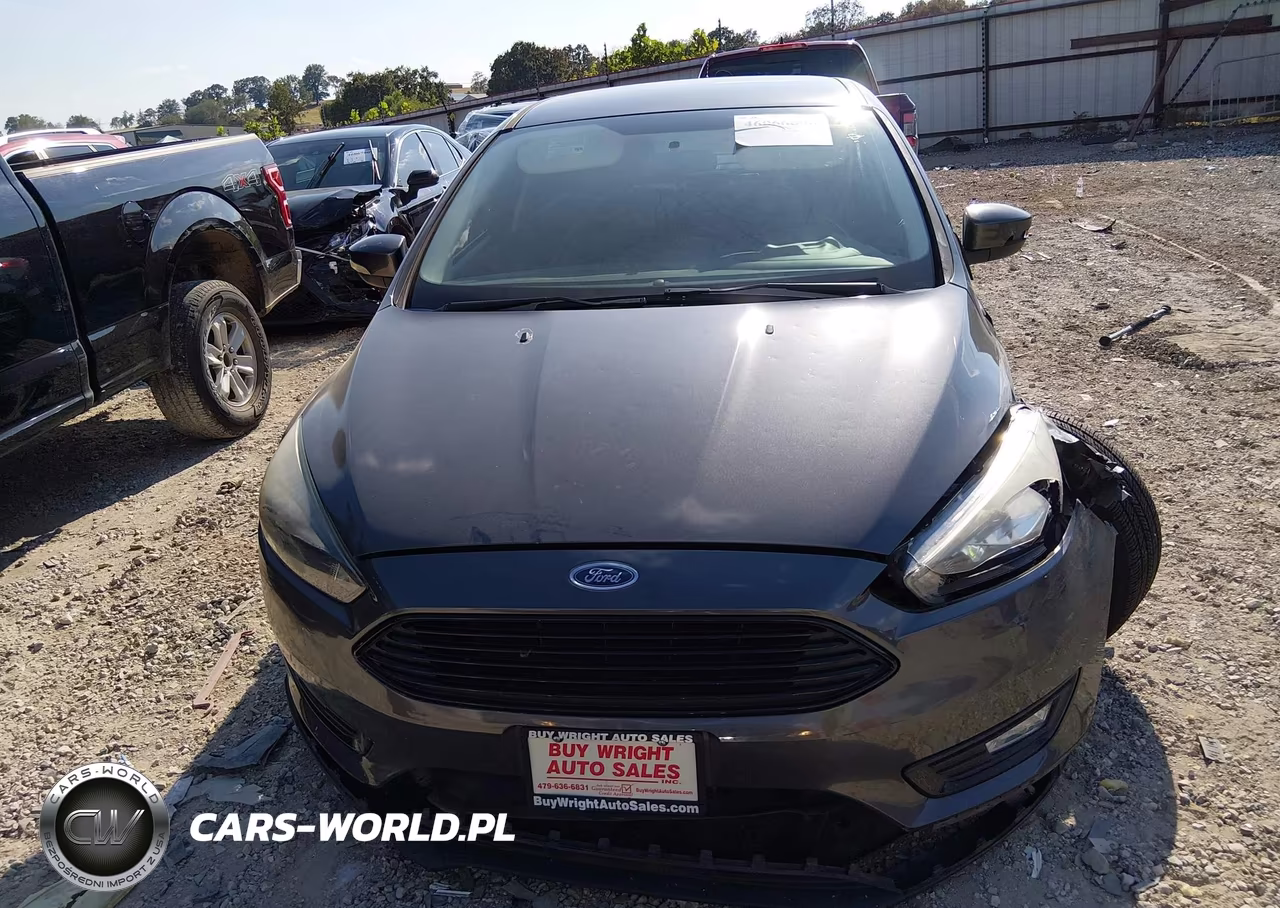 2017 Ford Focus Se VIN:1FADP3FE9HL257689 - 12
