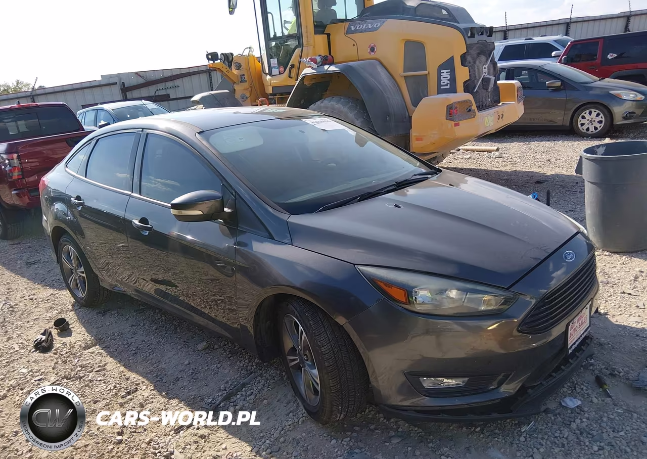 2017 Ford Focus Se VIN:1FADP3FE9HL257689 - 13