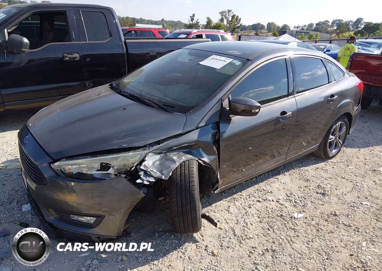2017 Ford Focus Se VIN:1FADP3FE9HL257689 - 2