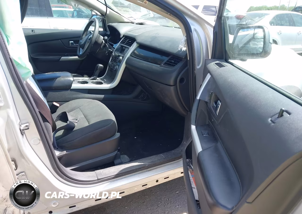 2013 Ford Edge Se VIN:2FMDK3GC7DBE33215 - 5