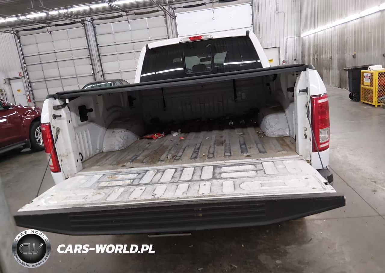 2015 Ford F-150 Xlt VIN:1FTFW1EG3FKF05497 - 17