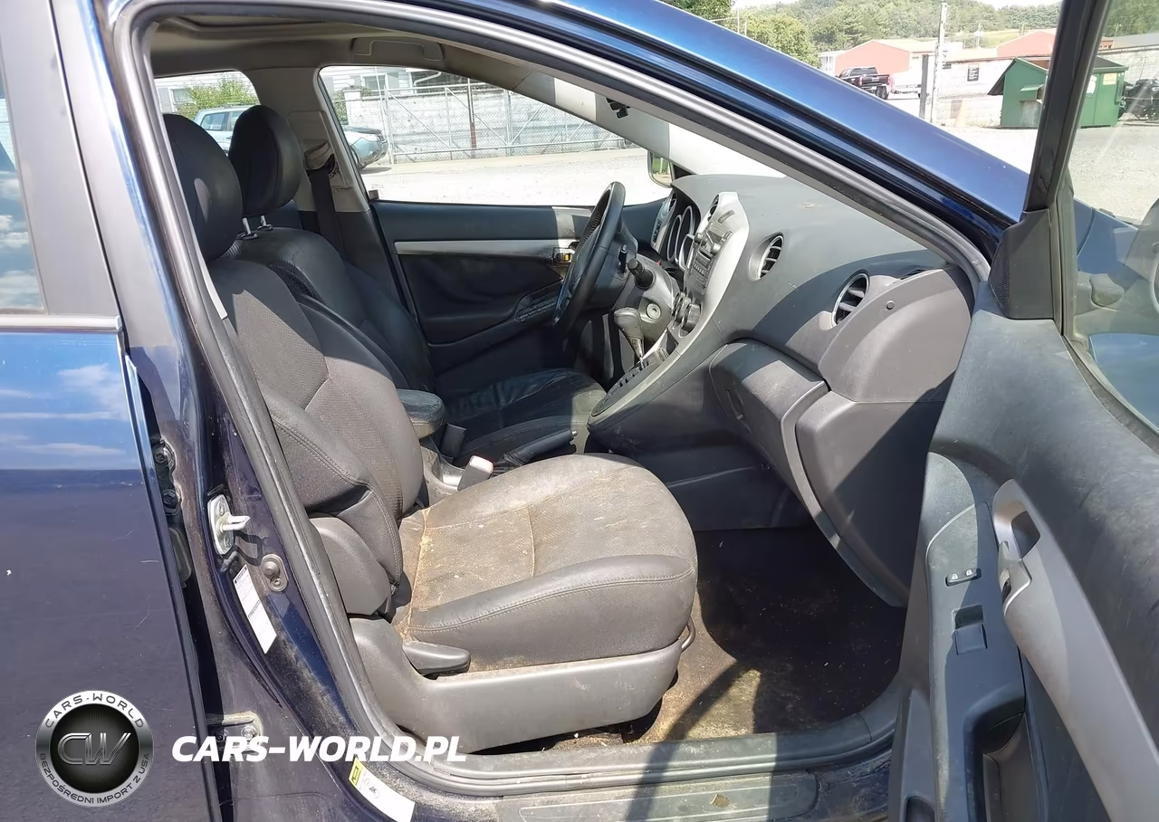 2009 Pontiac Vibe VIN:5Y2SM670X9Z466520 - 5