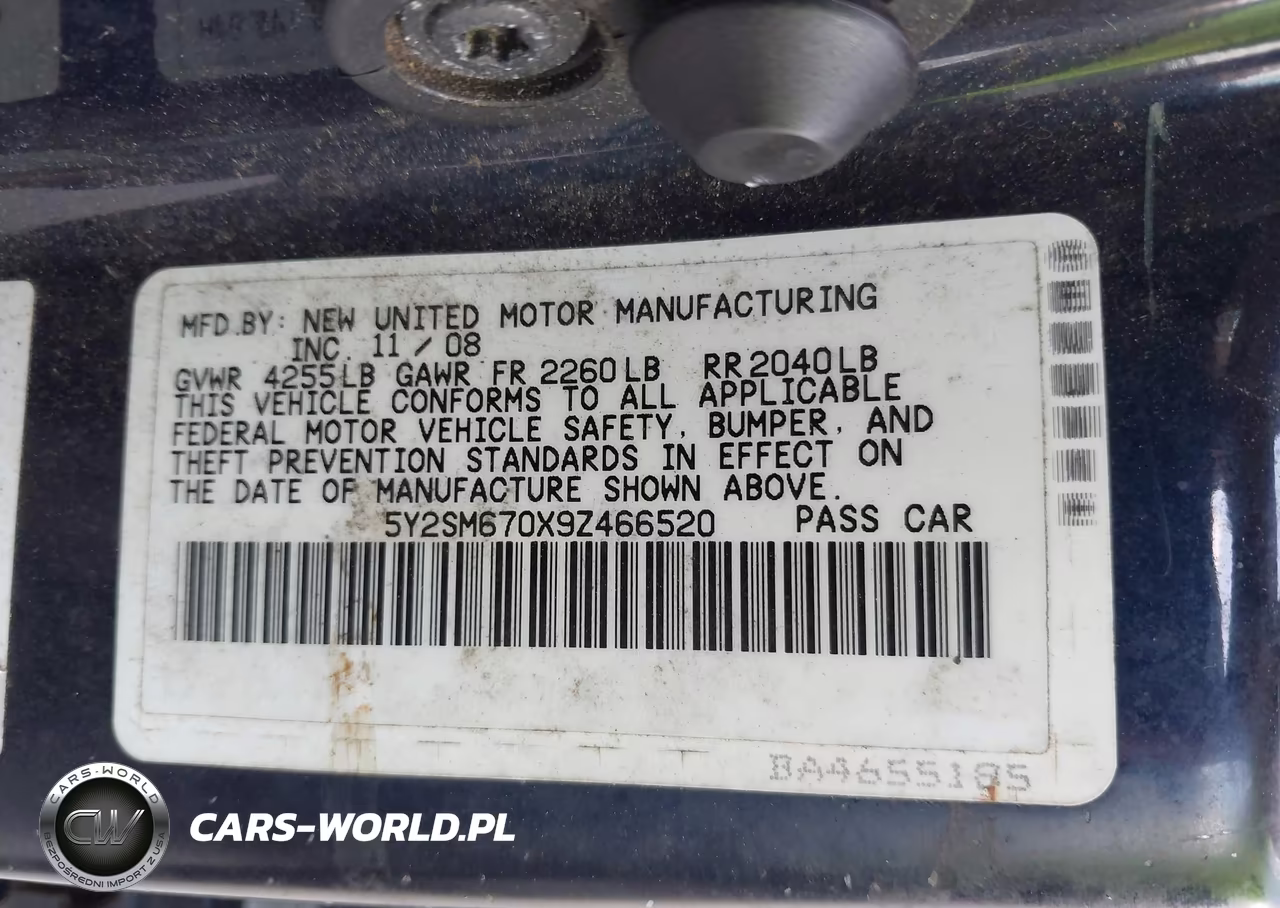 2009 Pontiac Vibe VIN:5Y2SM670X9Z466520 - 9